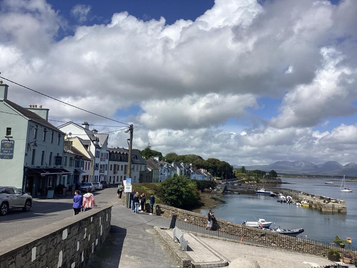 Roundstone Retreats Quayside Luxury Apt Exteriör bild